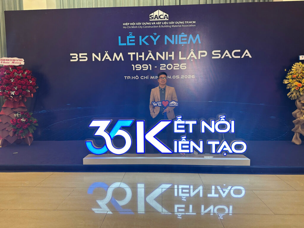 saca 35 năm